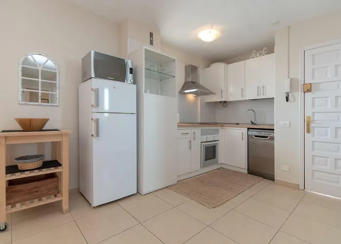 Apartamento Great 2 Beds Cristianos