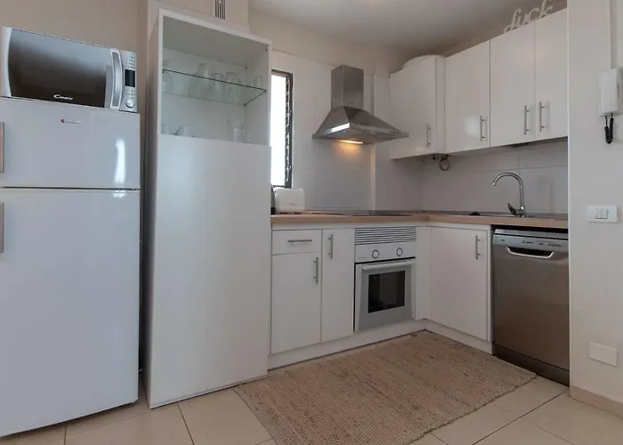 Great 2 Beds Cristianos *