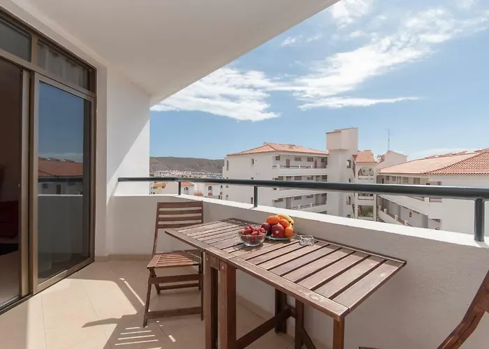 Great 2 Beds Cristianos