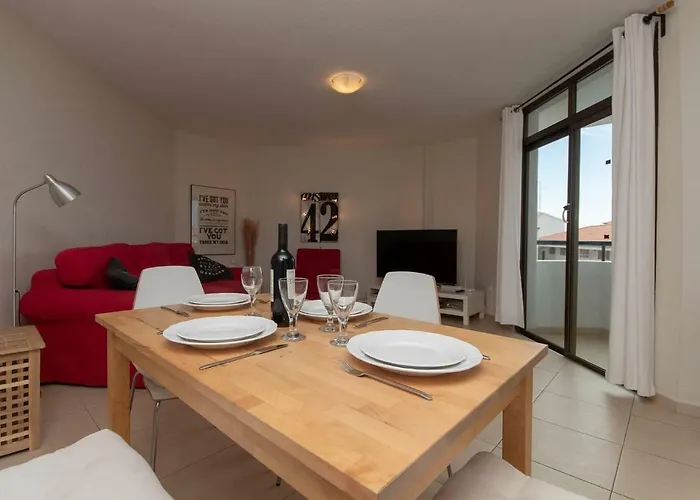 Great 2 Beds Cristianos לוס כריסטיאנוס